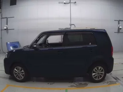 Toyota COROLLA RUMION