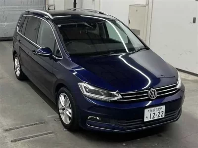 Volkswagen GOLF TOURAN