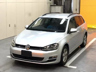 Volkswagen GOLF VARIANT
