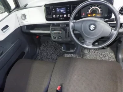 Suzuki MRWAGON