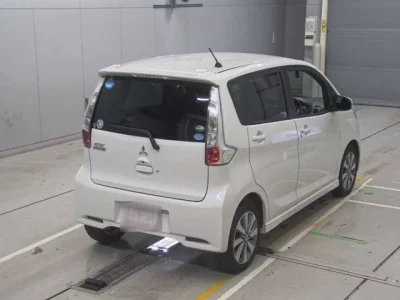 Mitsubishi EK CUSTOM