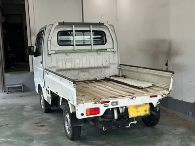 Nissan CLIPPER TRUCK