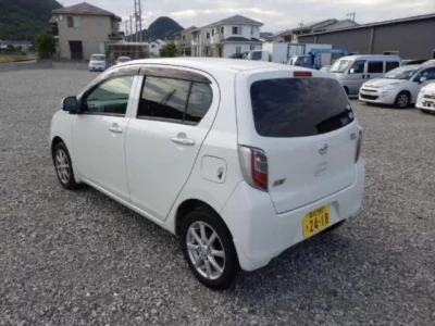 Daihatsu MIRA E S