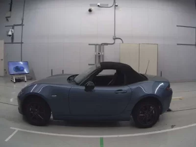 Mazda ROADSTER