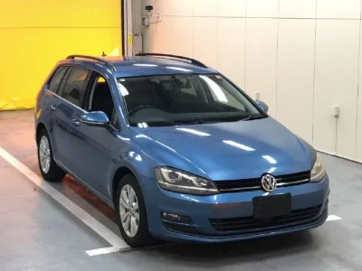 Volkswagen GOLF VARIANT