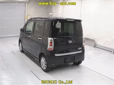 Daihatsu TANTO EXE