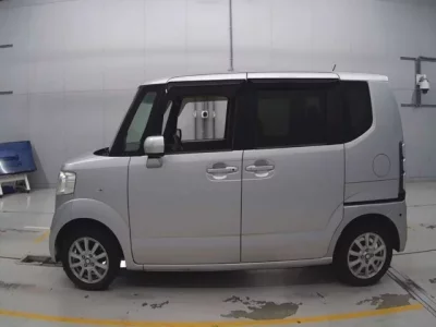Honda N BOX PLUS