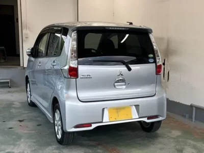 Mitsubishi EK CUSTOM
