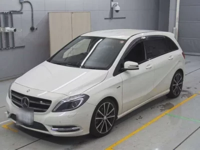 Mercedes-Benz B CLASS