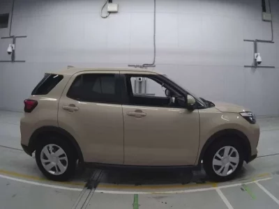 Daihatsu ROCKY