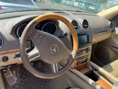 Mercedes-Benz GL CLASS