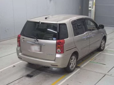 Toyota RAUM