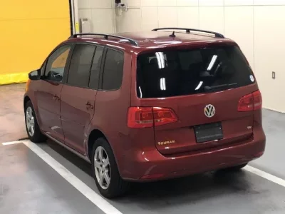 Volkswagen GOLF TOURAN