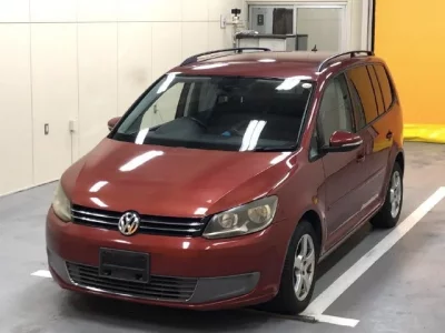 Volkswagen GOLF TOURAN