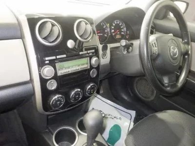 Mazda VERISA