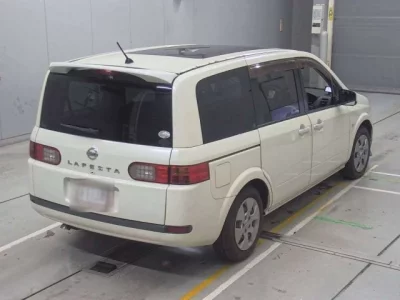 Nissan LAFESTA