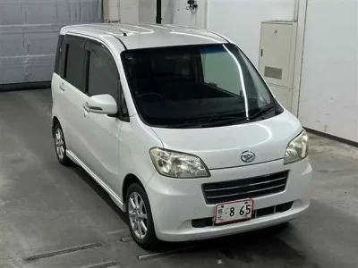 Daihatsu TANTO EXE