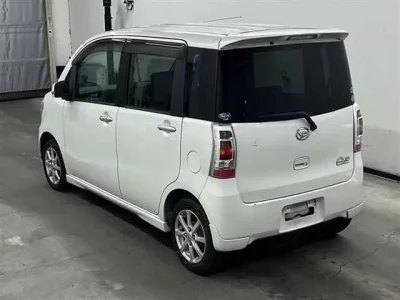 Daihatsu TANTO EXE