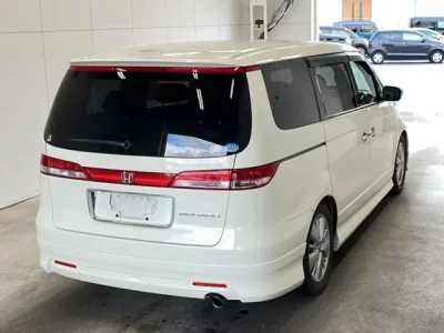 Honda ELYSION
