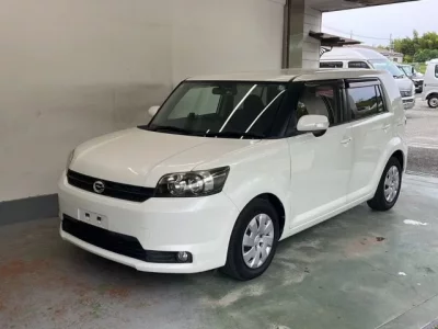 Toyota COROLLA RUMION