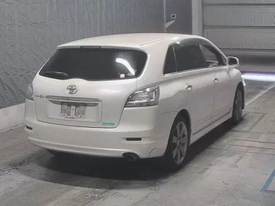 Toyota MARK X ZIO