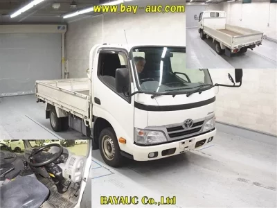 Toyota DYNA
