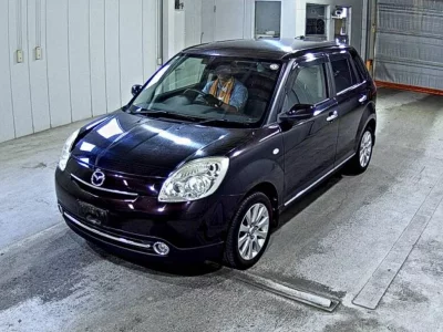 Mazda VERISA