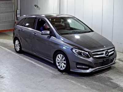 Mercedes-Benz B CLASS