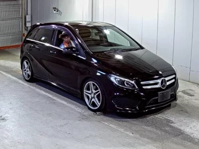 Mercedes-Benz B CLASS