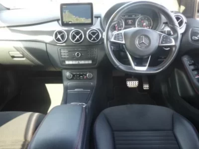 Mercedes-Benz B CLASS