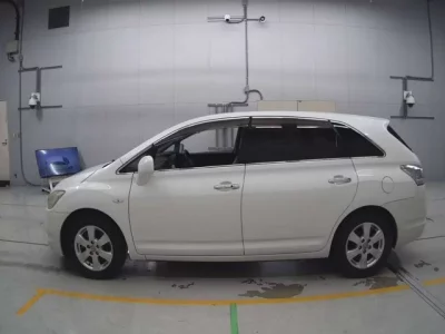 Toyota MARK X ZIO