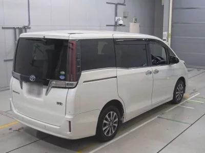 Toyota ESQUIRE