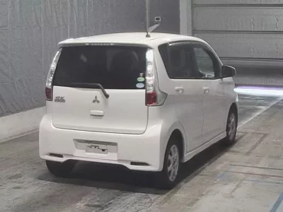 Mitsubishi EK CUSTOM