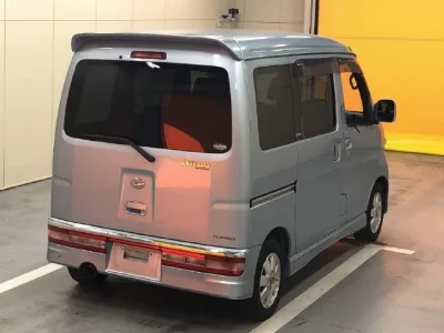 Daihatsu Atrai Wagon