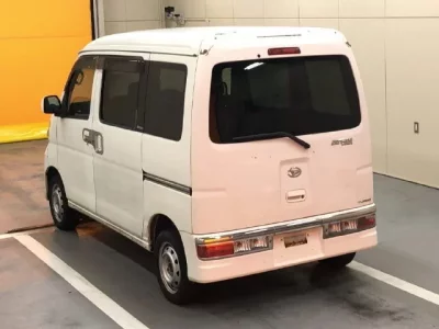 Daihatsu Atrai Wagon