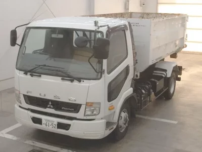 Mitsubishi FUSO FIGHTER
