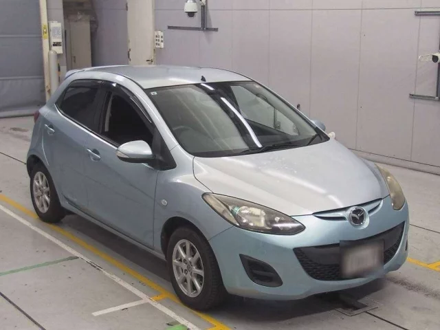 Mazda DEMIO