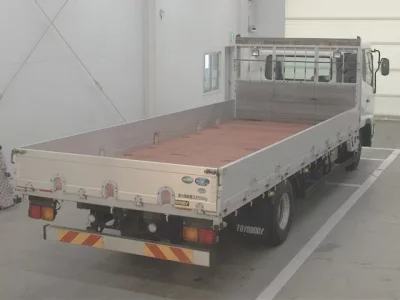 Nissan CONDOR