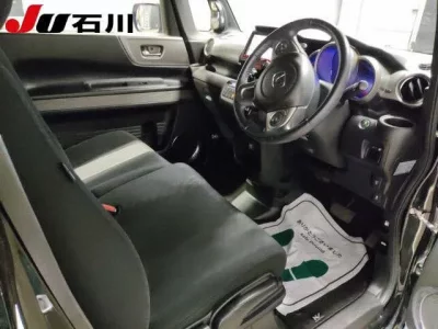Honda N BOX SLASH