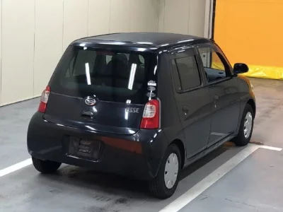 Daihatsu Esse