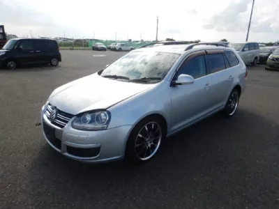 Volkswagen GOLF VARIANT