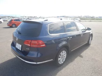 Volkswagen PASSAT VARIANT