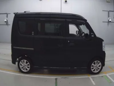 Nissan CLIPPER RIO
