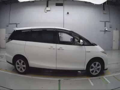Toyota ESTIMA HYBRID