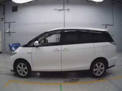 Toyota ESTIMA HYBRID