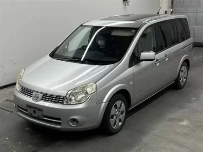 Nissan LAFESTA