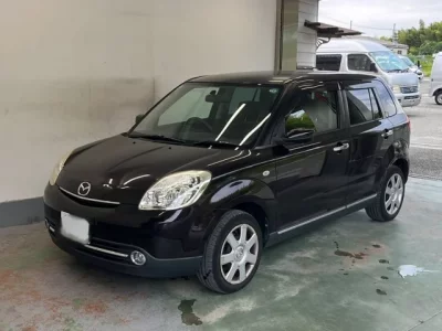 Mazda VERISA