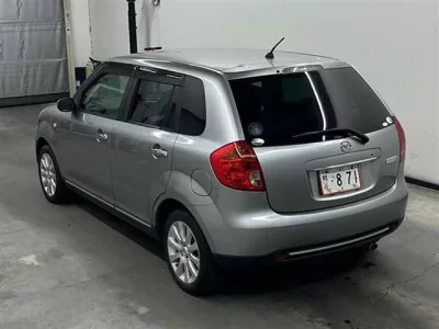 Mazda VERISA