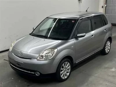 Mazda VERISA