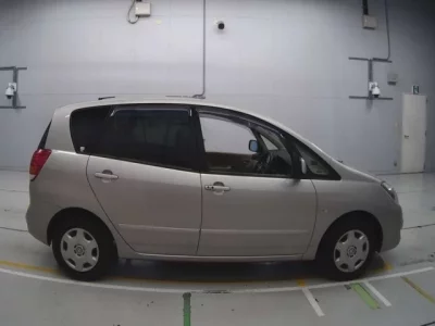 Toyota COROLLA SPACIO